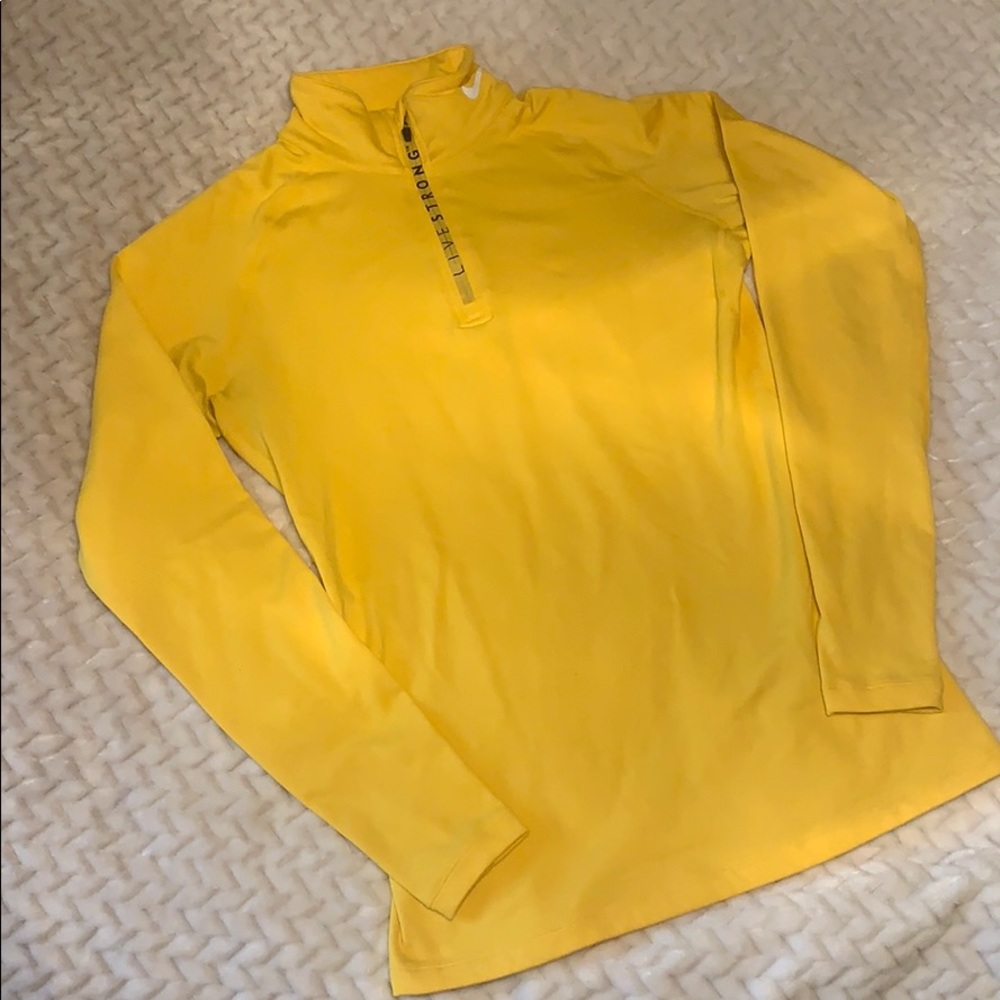 Nike Dri Fit Pullover Shirt